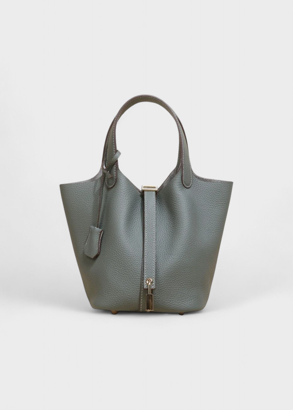 Sac seau en cuir viral