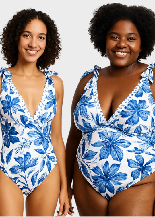 Maillot de bain bleu bohème à fleurs avec décolleté en V et jupe, lacé devant