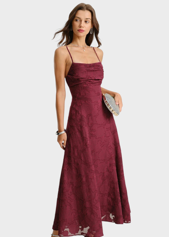Robe longue à fleurs et dos nu